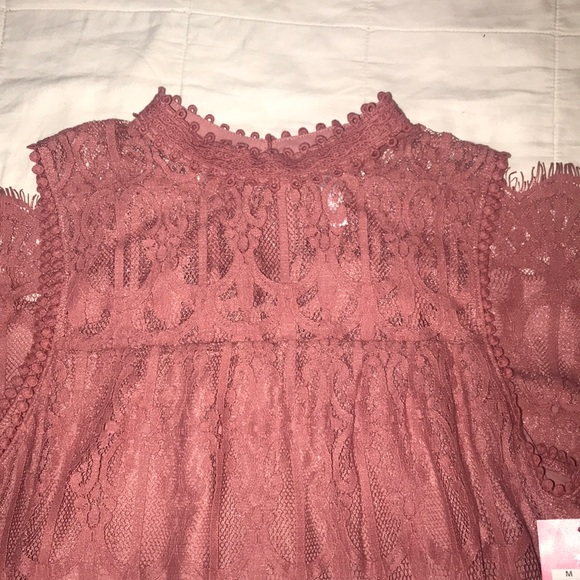 Lace Tank - Picture 4 of 5
